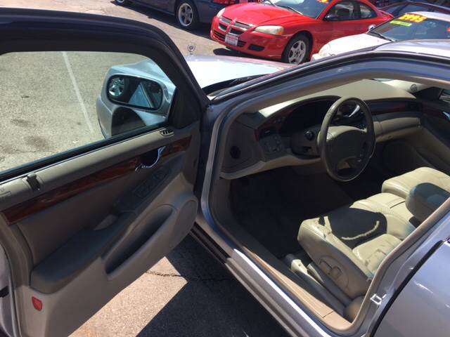 2005 Cadillac Deville 4dr Sedan